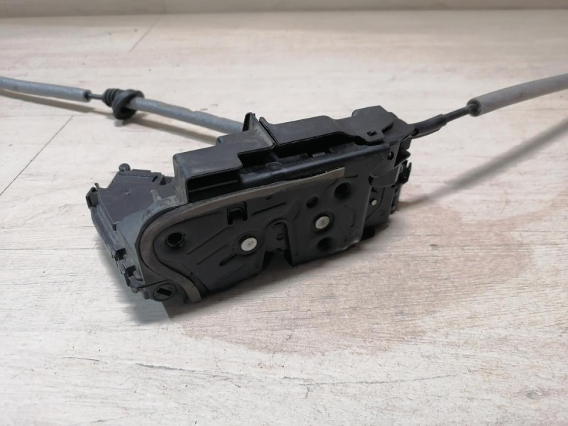 Rapid №2 замок двери передний правый