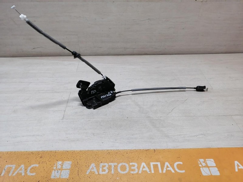 Rapid 2 замок двери передний правый