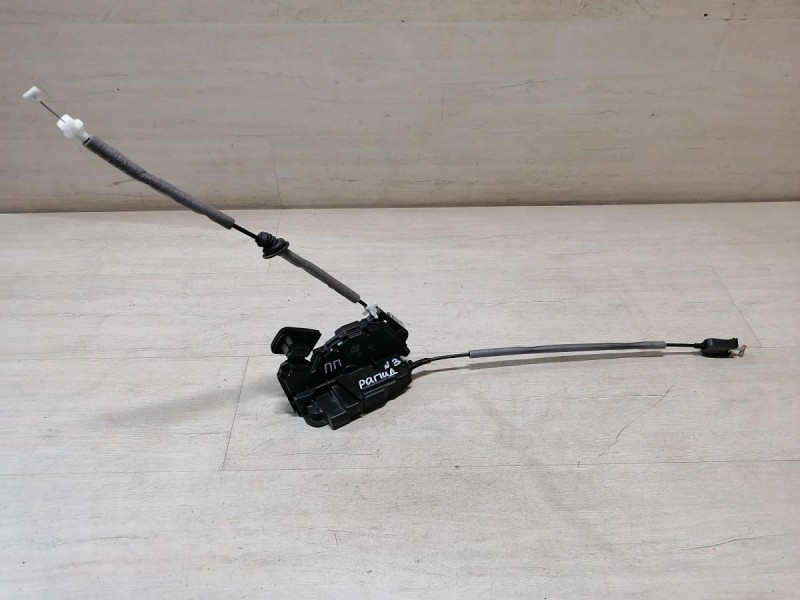 Rapid 2 замок двери передний правый