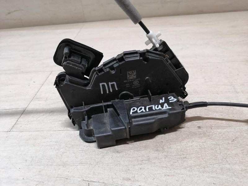 Rapid 2 замок двери передний правый