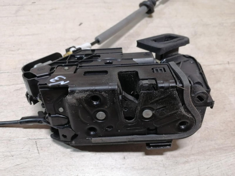 Rapid 2 замок двери передний правый