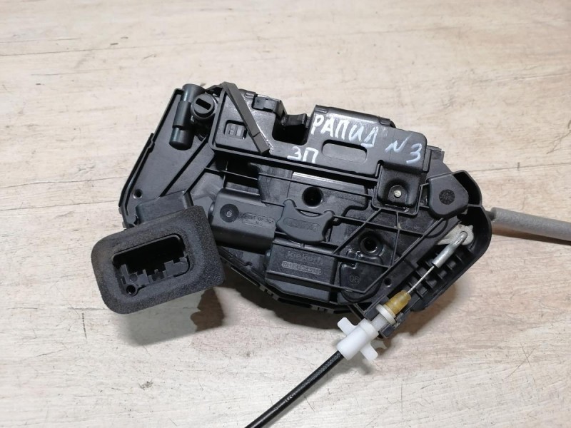 Rapid 2 замок двери задний правый