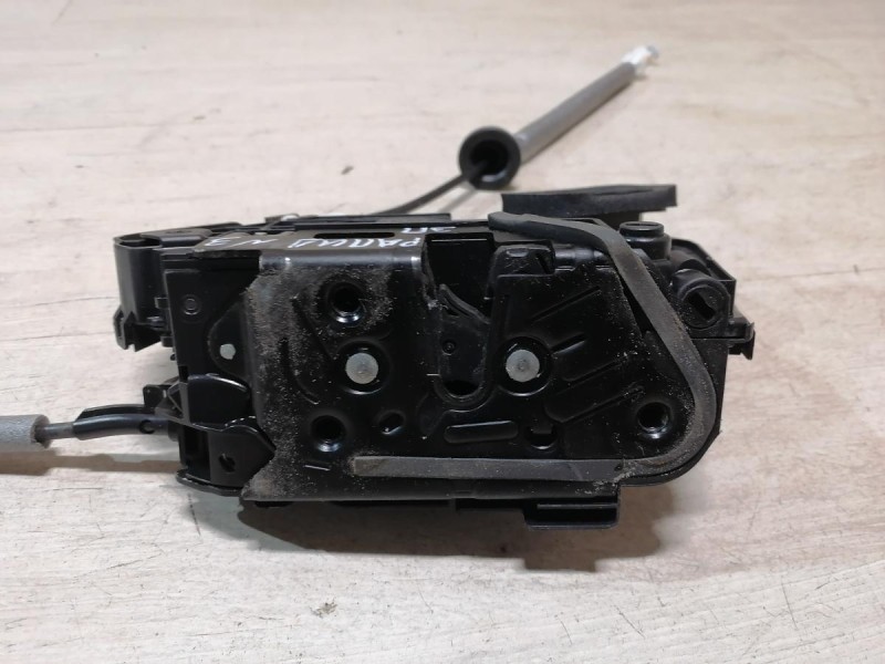 Rapid 2 замок двери задний правый