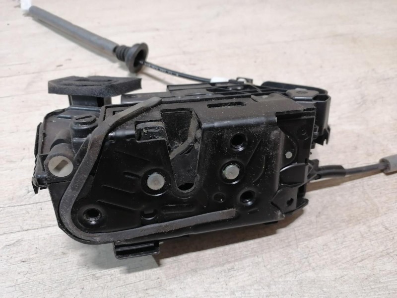 Rapid 2 замок двери задний левый