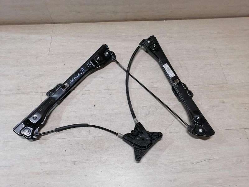 Rapid 2 стеклоподъемник передний правый