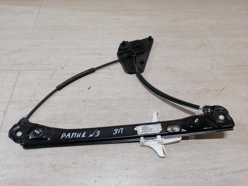 Rapid 2 стеклоподъемник задний правый