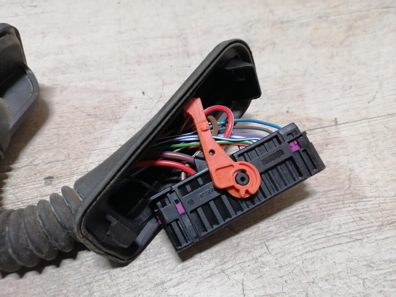 Rapid 2 проводка двери задняя правая