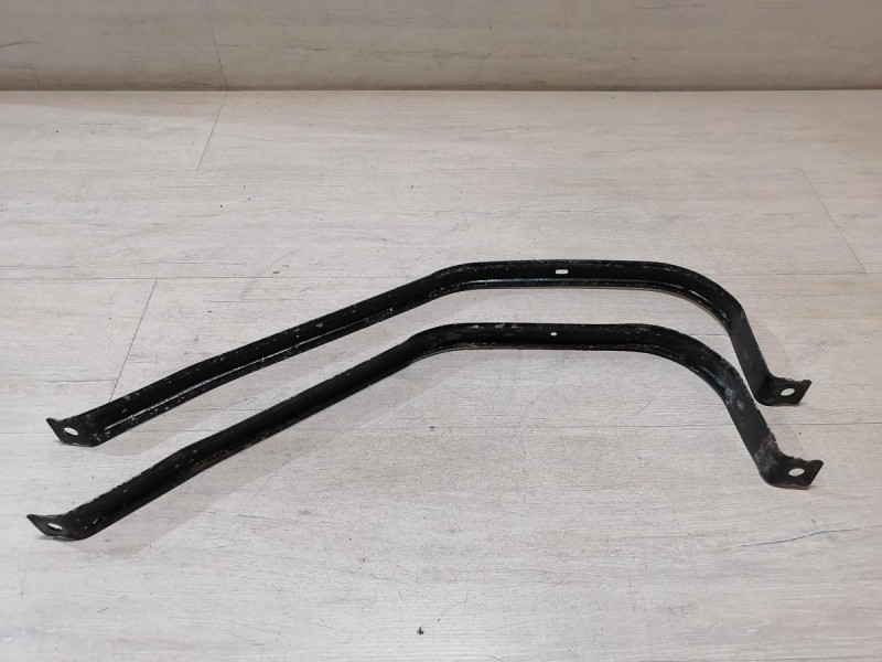 Rapid 2 крепление бензобака к-кт