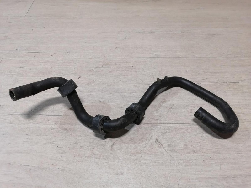 Rapid №2 патрубок охлаждения двигателя c0121109a