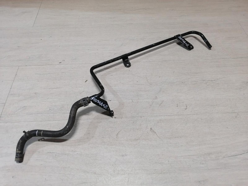 Rapid №2 патрубок охлаждения двигателя 6r0121447bd