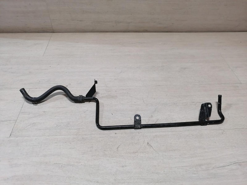 Rapid №2 патрубок охлаждения двигателя 6r0121447bd