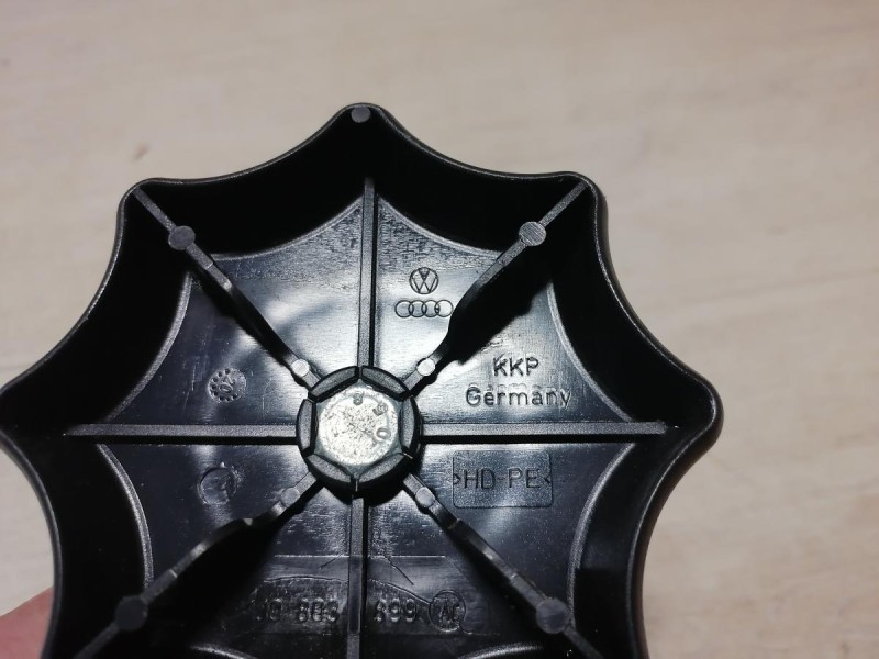 Rapid №2 фиксатор запаски крепление