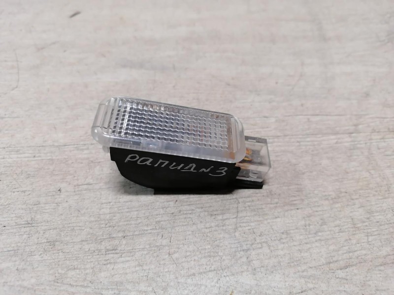 Rapid 2 плафон бардачка