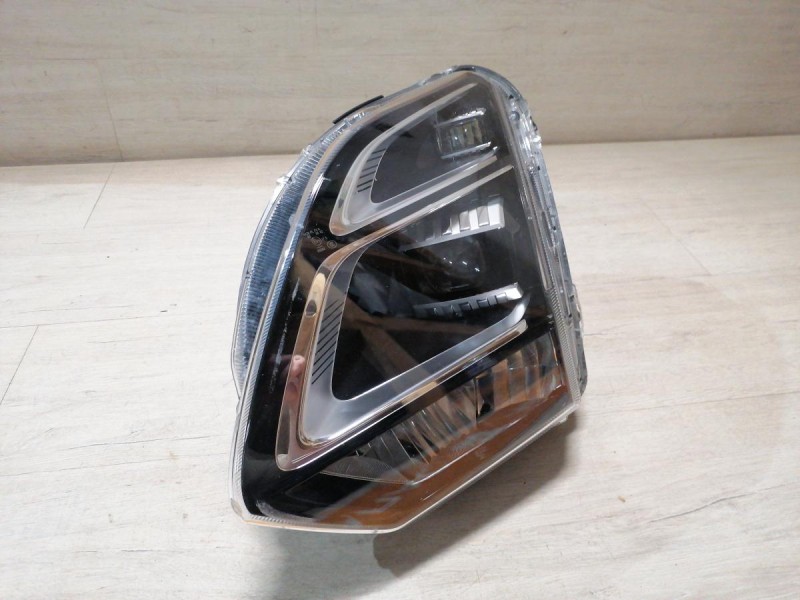 Omoda C5 фара левая деф