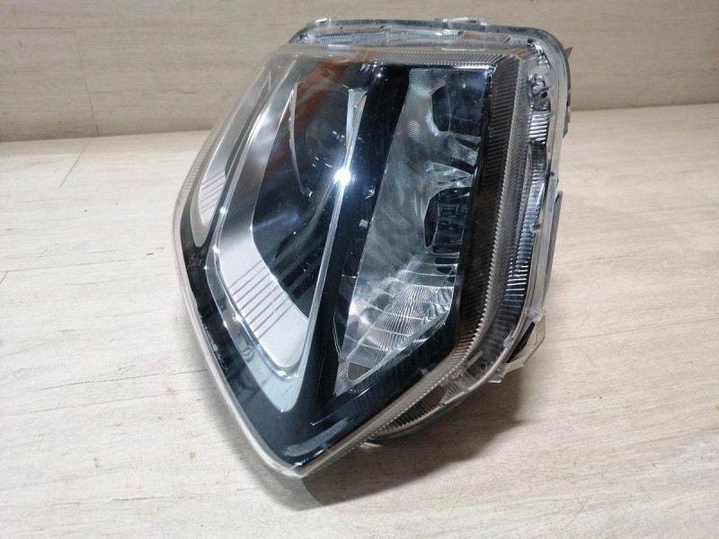 Omoda C5 фара левая деф