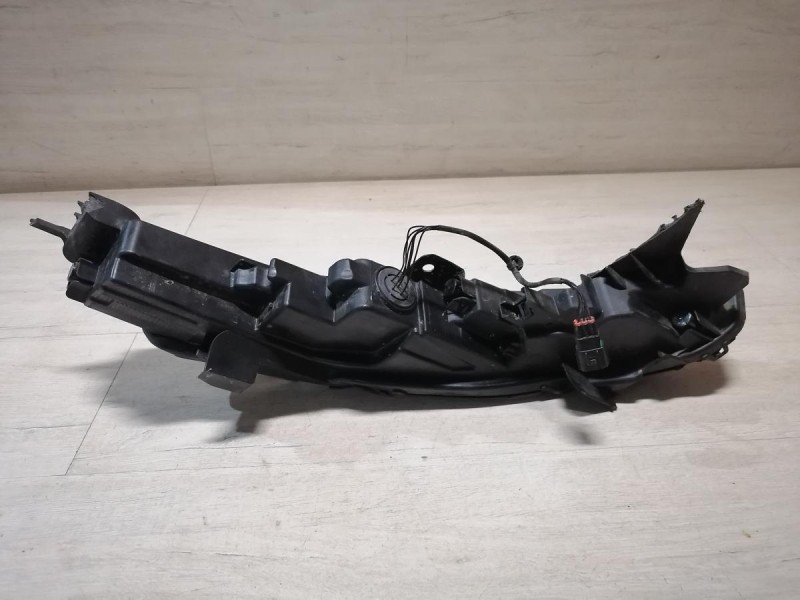 Omoda C5 ДХО ходовой огонь левый деф