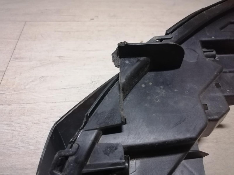 Omoda C5 ДХО ходовой огонь левый деф