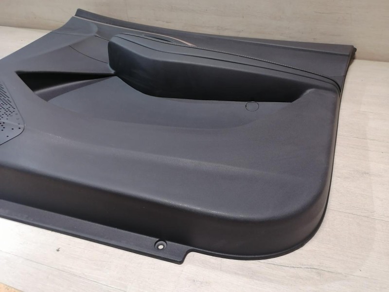 Omoda C5 обшивка двери передняя правая