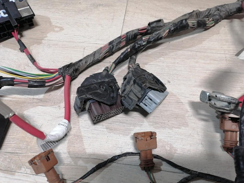 Logan №50 проводка двигателя 8кл конд деф