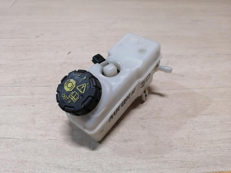 Logan №50 бачок тормозного цилиндра гидро