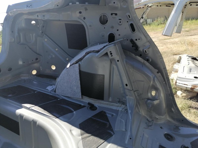 Logan №50 поводок дворника правый