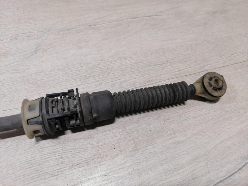 Logan №50 кулиса мкпп тросиковая в сборе рест