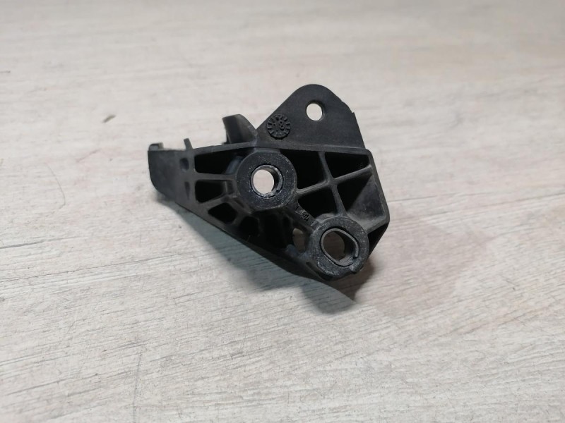 Logan №50 фиксатор тросов кулисы кронштейн