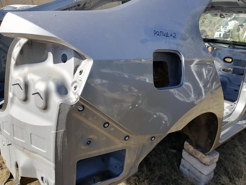 Rapid №2 крыло заднее правое