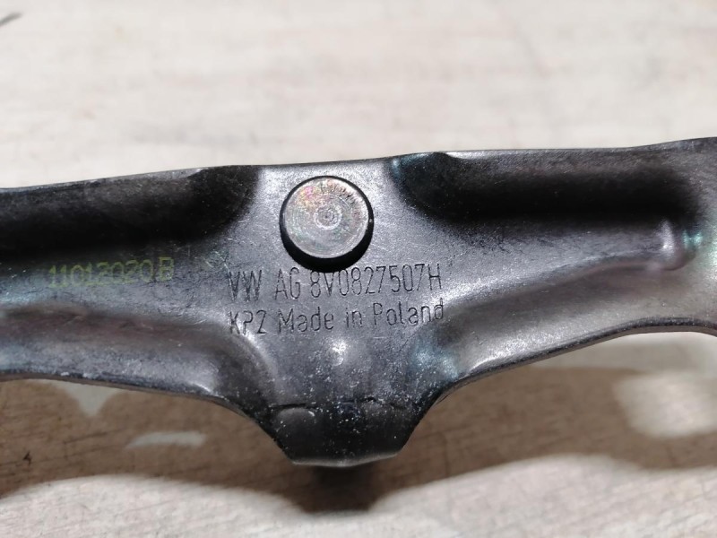 Rapid 2 петля замка багажника