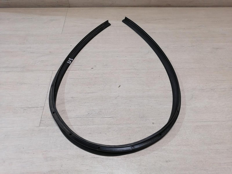 Rapid №2 уплотнитель двери нижний задний правый