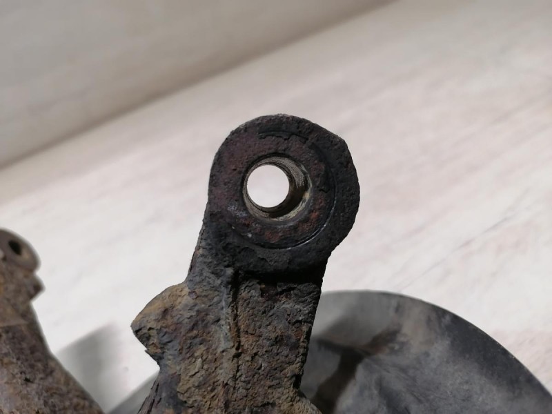 Logan №50 кулак правый