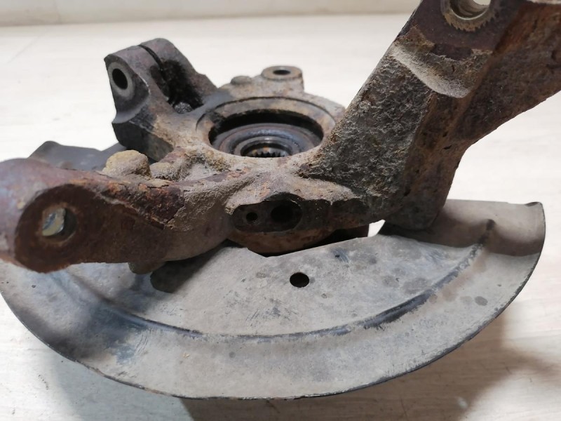 Logan №50 кулак правый