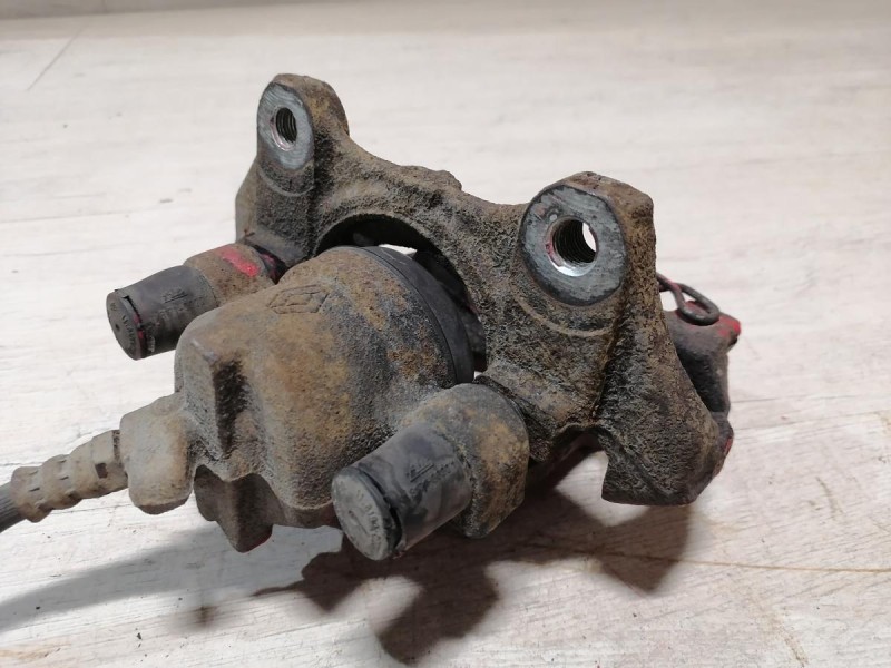 Logan №50 суппорт правый 8 кл