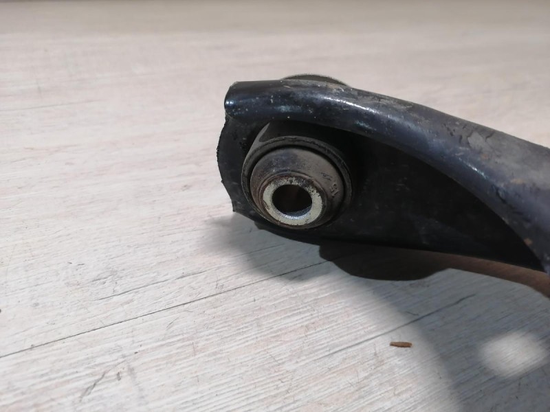 Logan №50 рычаг левый