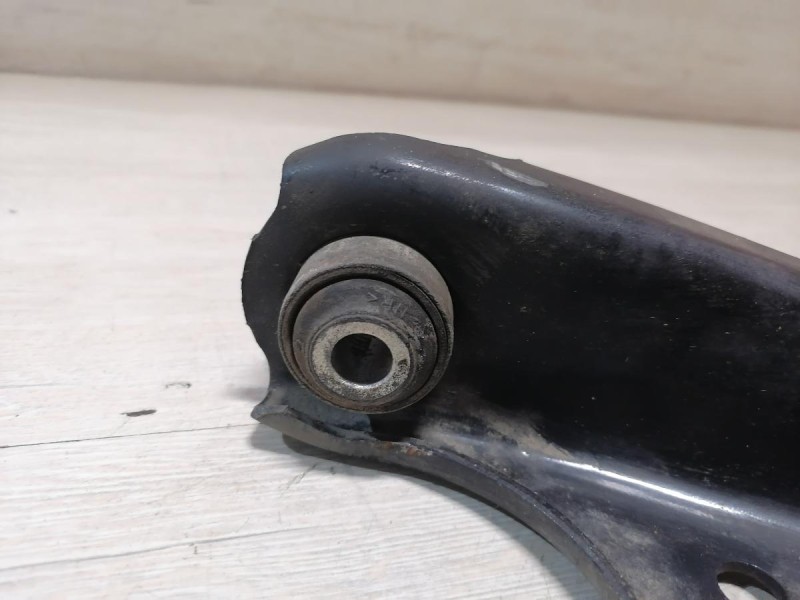 Logan №50 рычаг правый