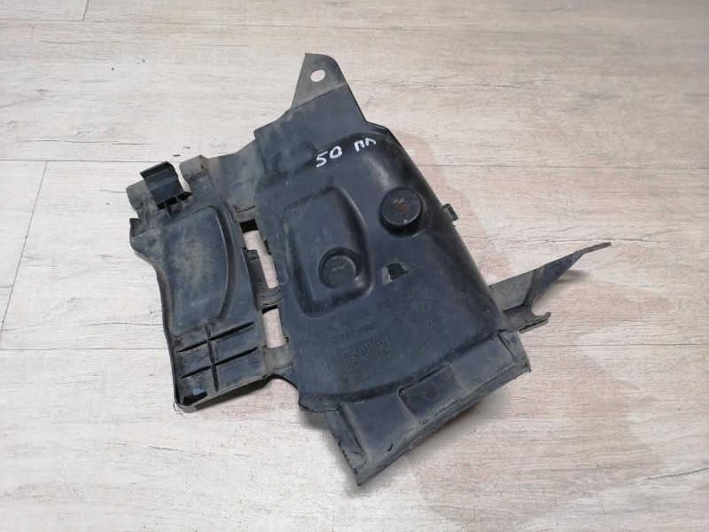 Logan №50 пыльник двигателя левый