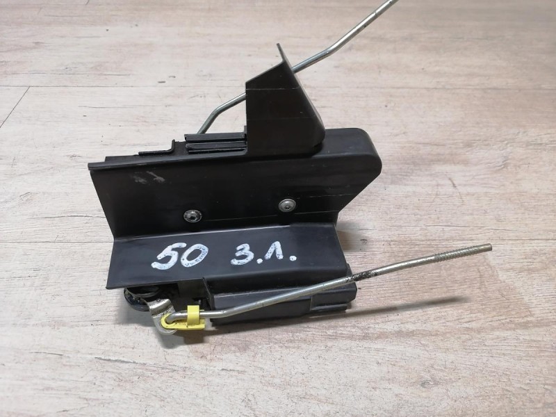 Logan №50 замок двери задний левый