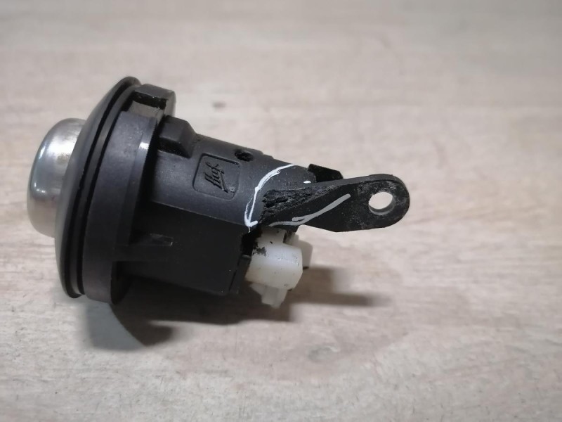 Logan №50 замок зажигания к-кт деф