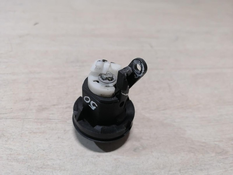 Logan №50 замок зажигания к-кт деф