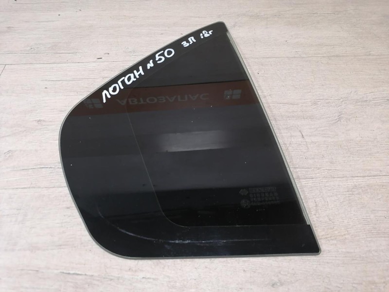 Logan №50 форточка правая 18