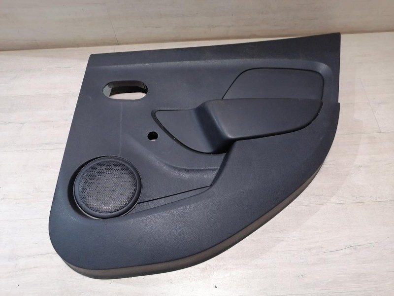 Logan №50 обшивка двери задняя правая мех