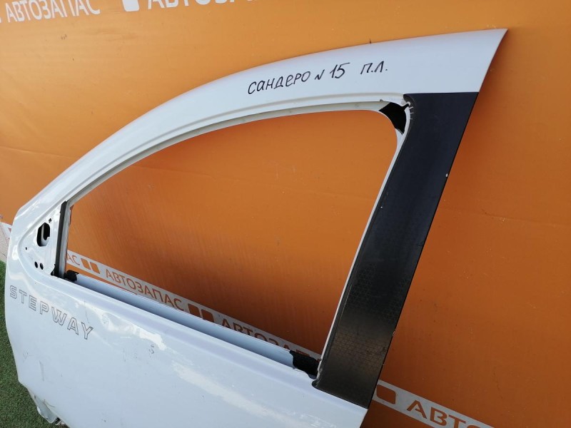 Sandero №15 дверь передняя левая рамка деф