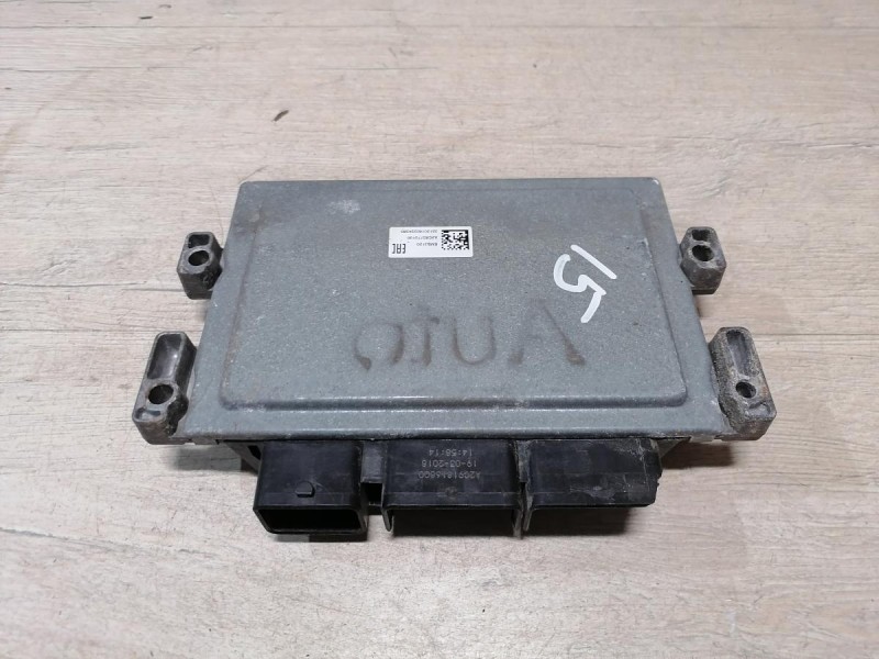 Sandero №15 блок управления двигателем эбу двс мозги 16кл деф