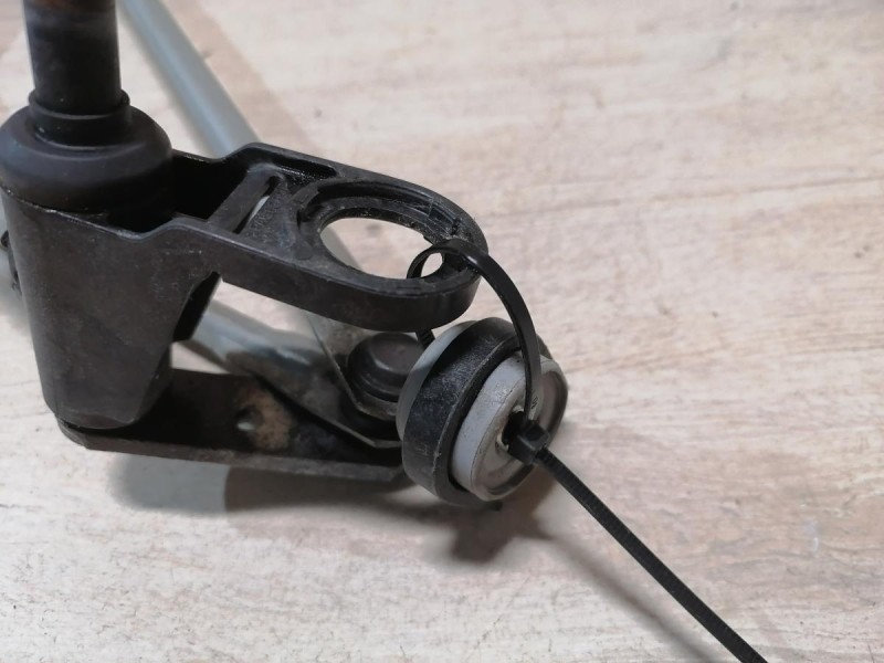 Sandero №15 трапеция дворников деф