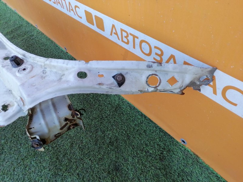 Sandero №15 телевизор верхняя часть деф