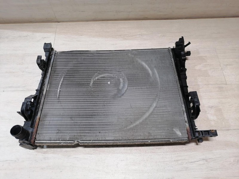 Sandero №15 радиатор охлаждения двигателя деф