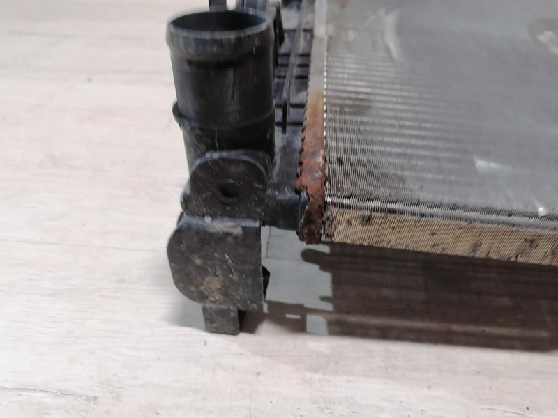 Sandero №15 радиатор охлаждения двигателя деф