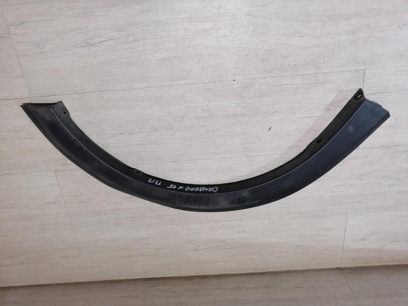 Sandero №15 расширитель крыла передний правый деф