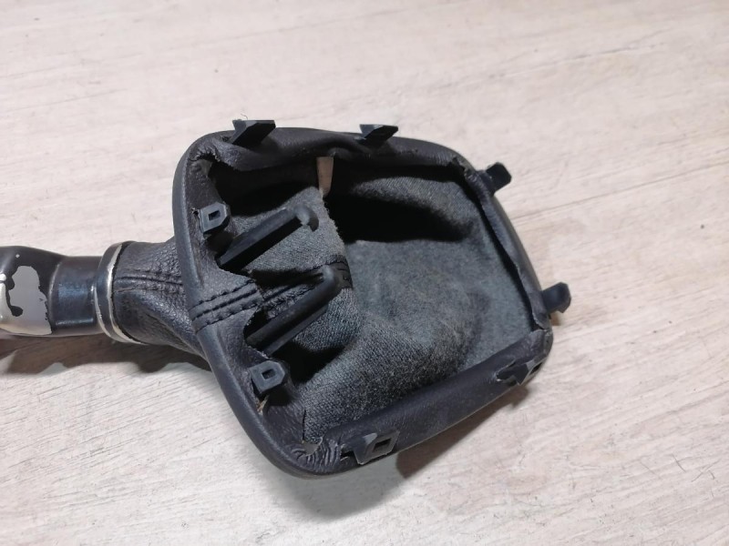 Rio 3 №10 ручка кулисы мкпп рест