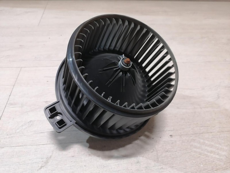 Rio 3 №10 моторчик печки